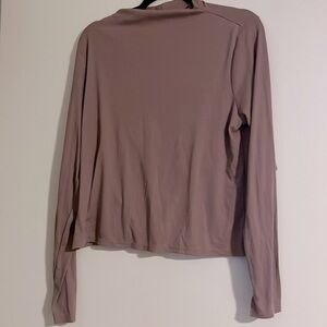 Long sleeve workout top